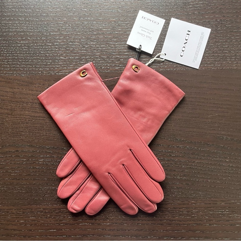 NWT COACH Signature Leather Tech Gloves (Size 6 1/2 or XS) - Picture 4 of 8